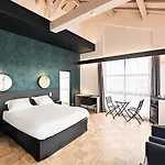 Maison Toussaint Hotel