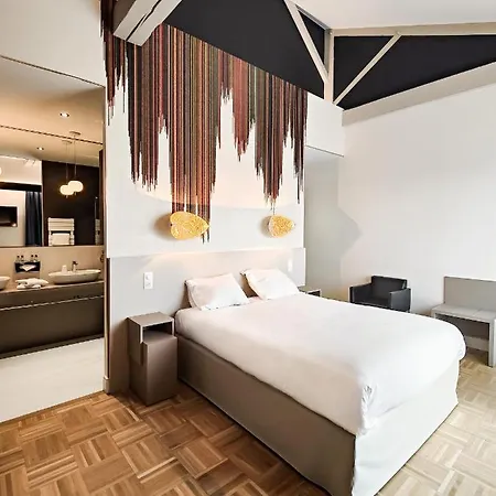 מלון Maison Toussaint 3*