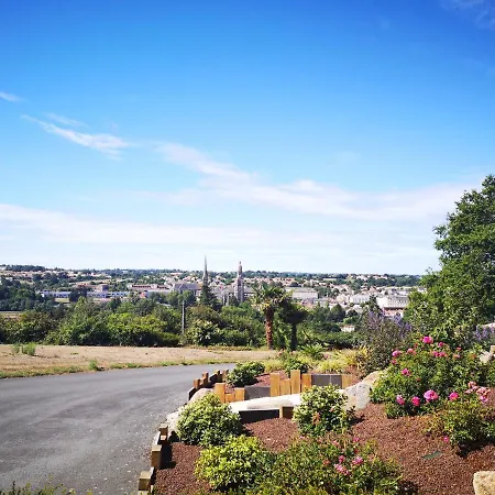 Maison Toussaint סן-לורן-סור-סבר