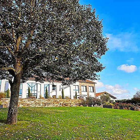 מלון Maison Toussaint